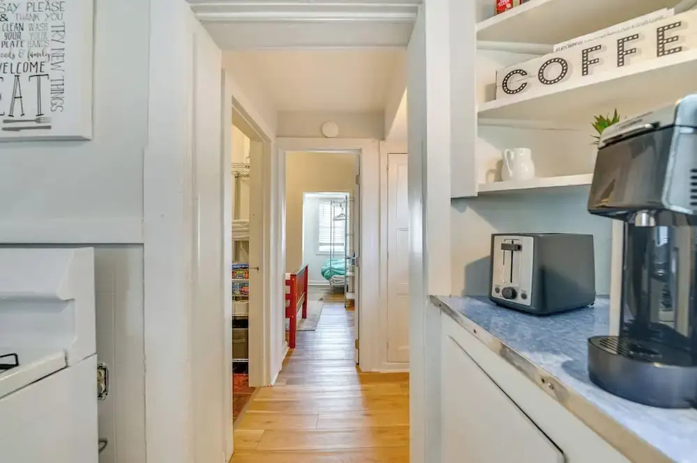 Saratoga Springs Home Near Downtown & Casino