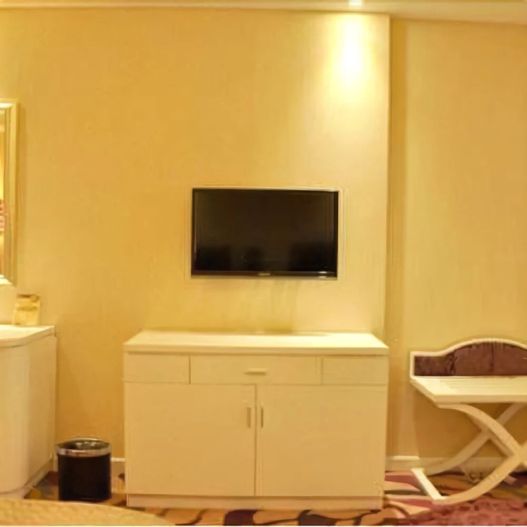 Junhong Hostel