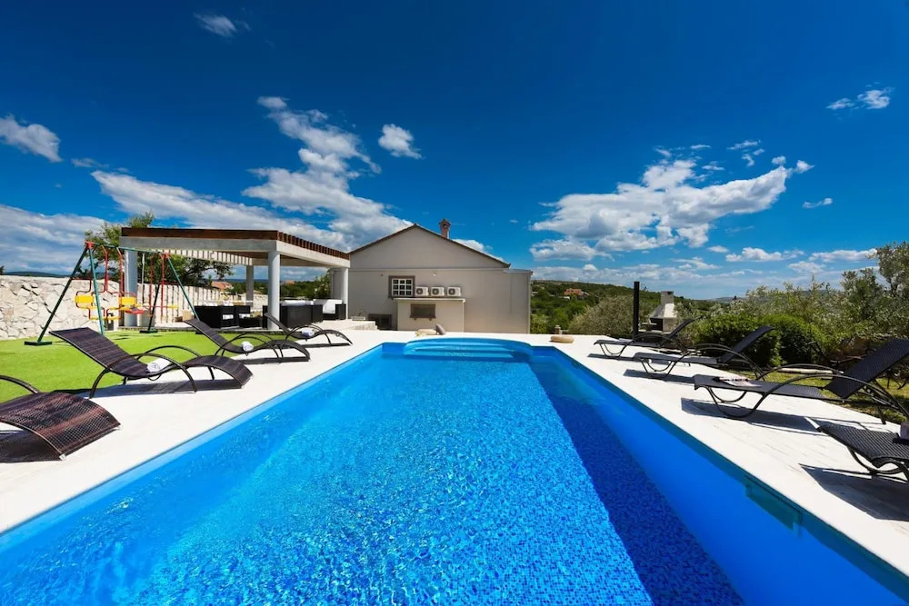 Villa Elder ZadarVillas