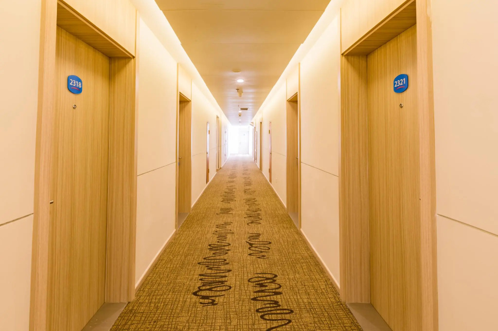 Hanting Hotel Nanchang Honggutan Fenghe Building