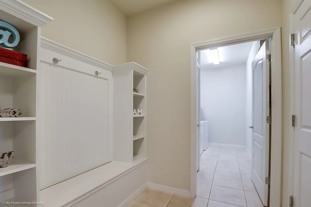 Windsor at Westside - 8817 Macapa Drive