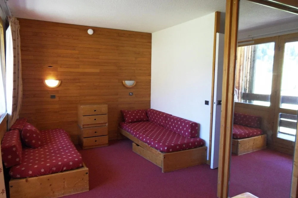Residence Saintjacques Divisible Studio for 4 People of 28mâ² R519