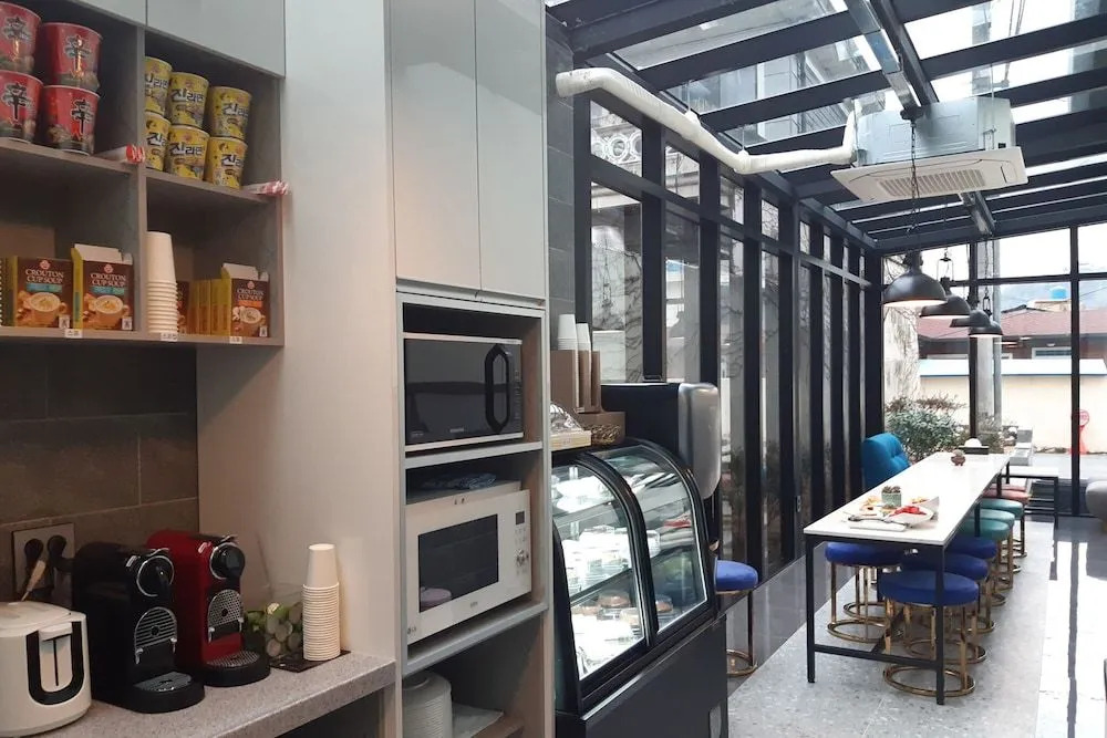 Suncheon Hound Hotel Suncheon Station Branch