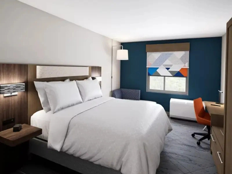 Holiday Inn Express Granby Northwest by IHG