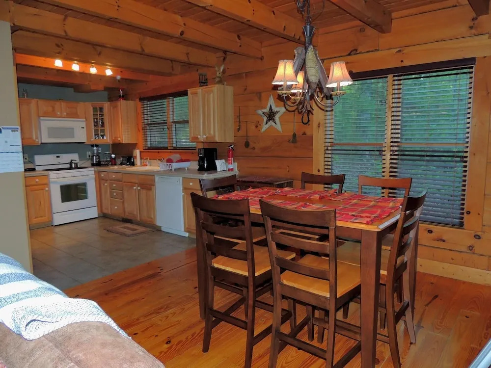 Southern View - 2 Br Cabin