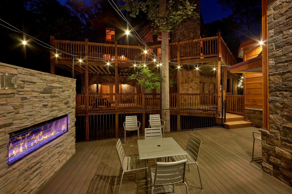 The Silvercreek @ Elk Springs Resort - Pickleball