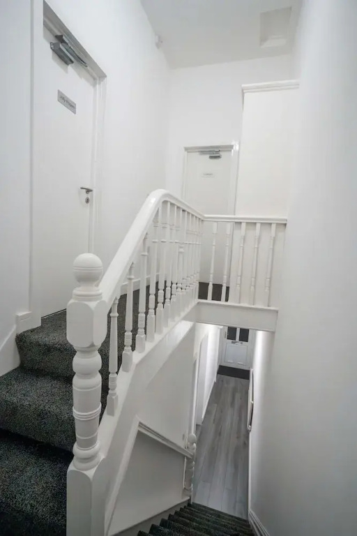 4 Bedrooms-4 Bathrooms House