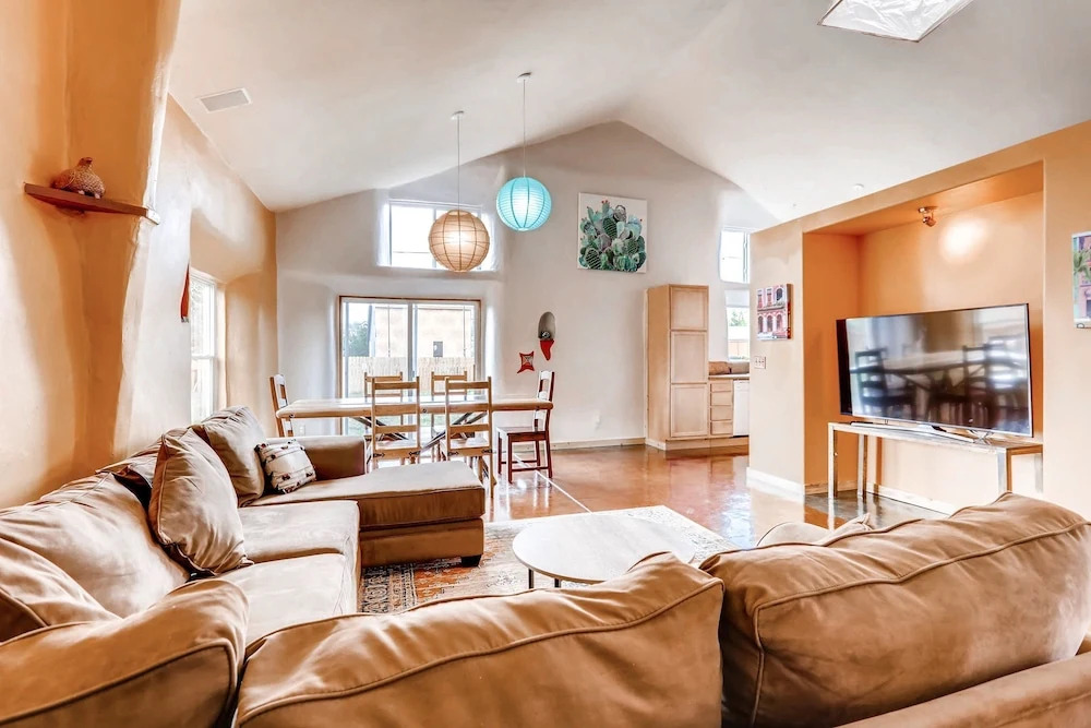 66 Climax Drive Home 3 Bedrooms 2 Bathrooms Home