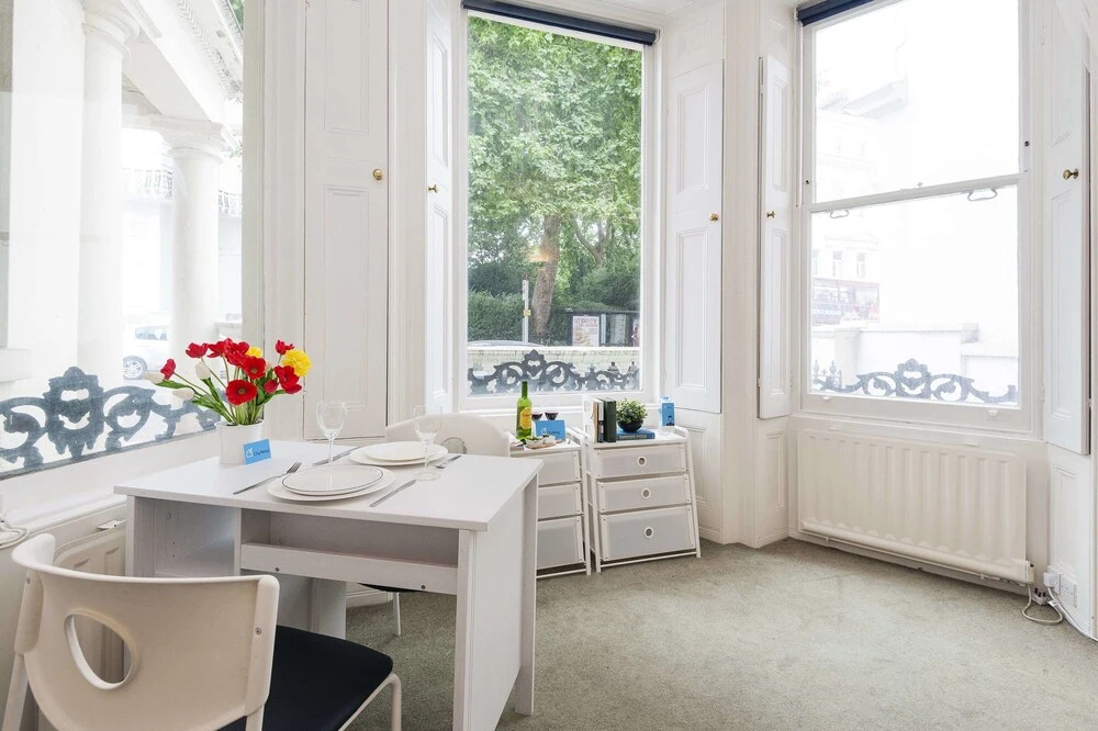 The Kensington Park Hideaway - PFY