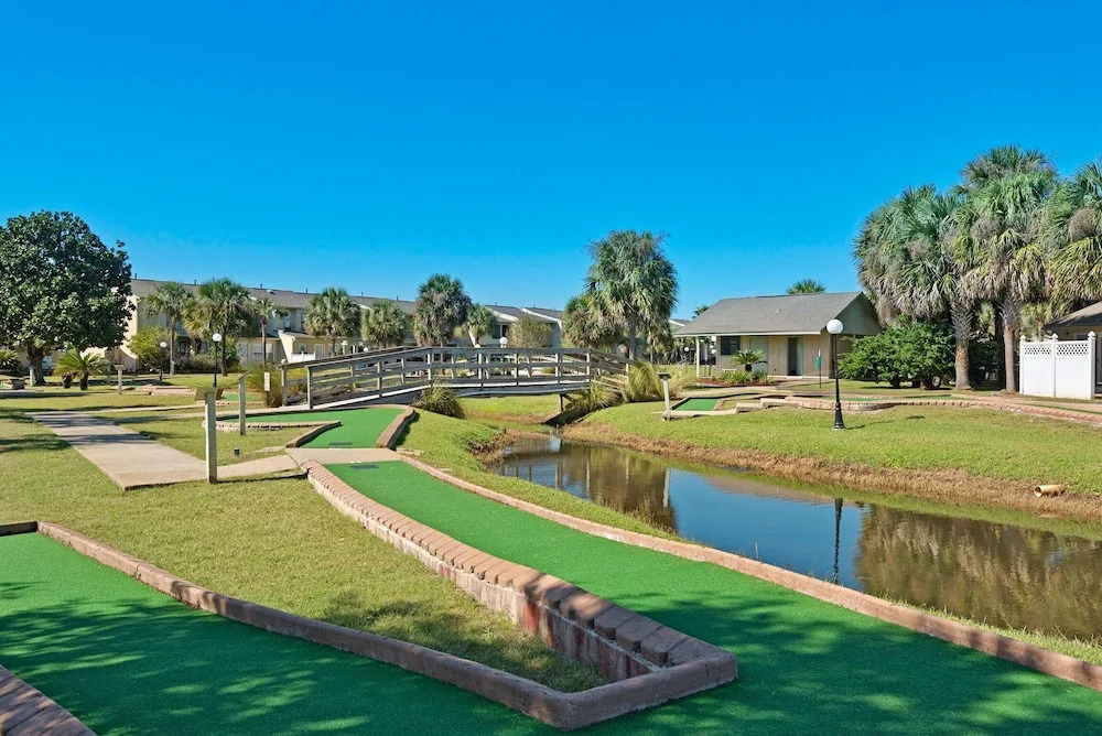 Gulf Highlands 109 Heated Pool Access Wifi