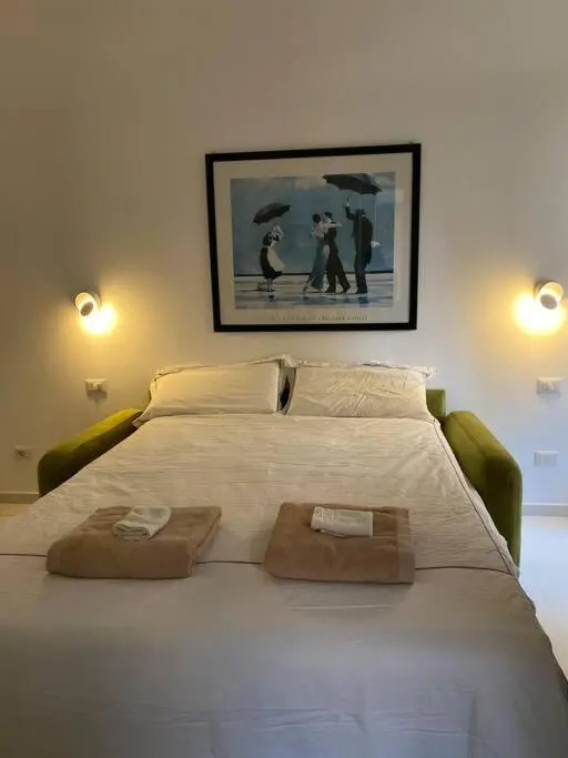 Cozy new studio in the center of Sanremo with balcony