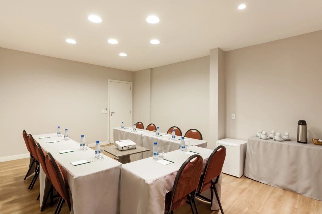 Esuites Lagoa Santa