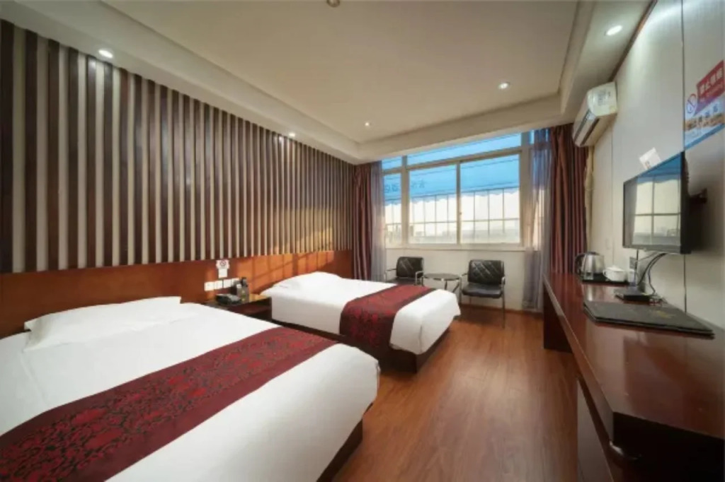 Kaiyuan M Hotel (Hangzhou Xinxing Road Subway Station Store)