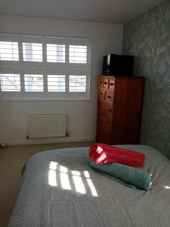BIENVENUE in NEWHAVEN Luxury superking OR standard OR budget rooms