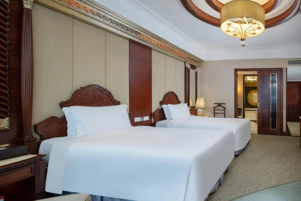 Regal Palace Hotel