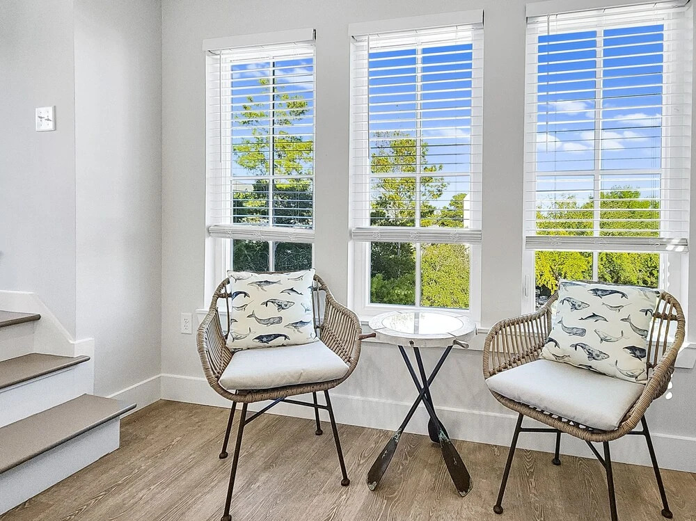 Blue Mountain Retreat 2 Bedroom Home by Redawning