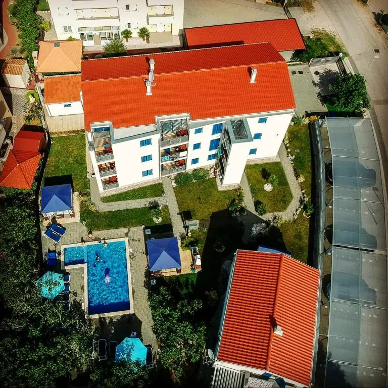 Adorami Apartments