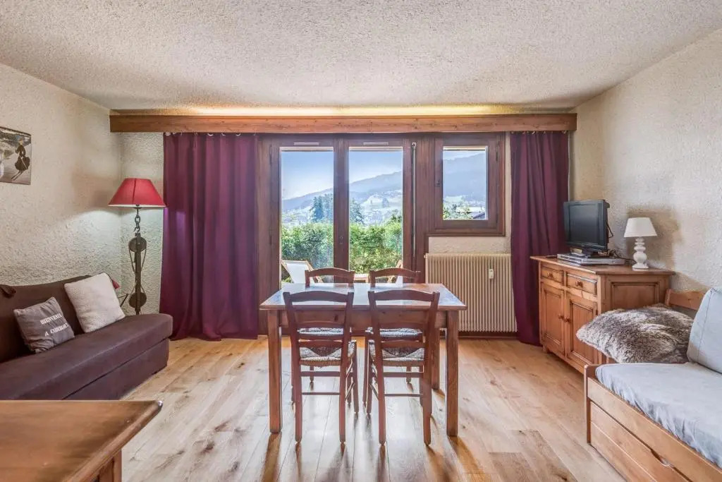 Cosy studio with view on the Mont Blanc mountain in Combloux - Welkeys