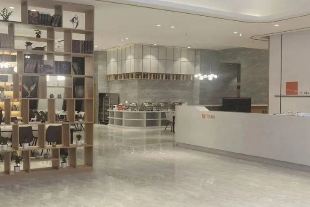 7Days Inn Hotel (Chongqing Liangping South Station)