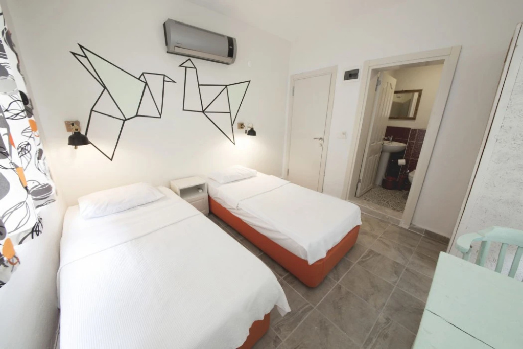 Kuytu Bed & Breakfast