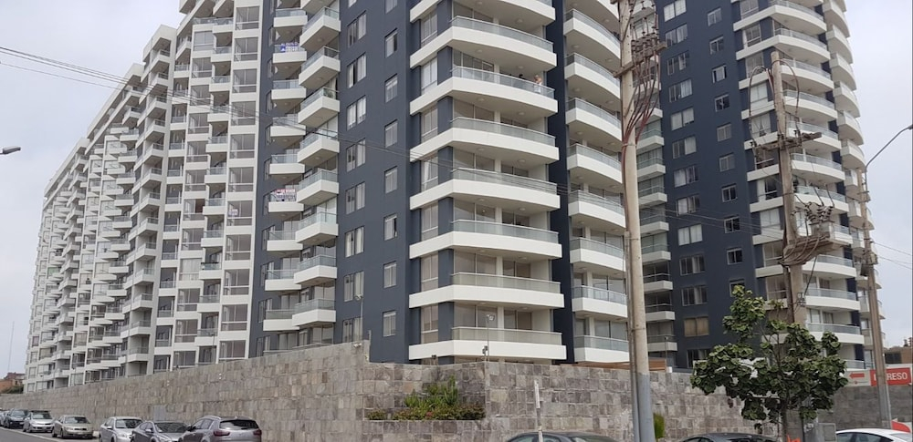 Lima Flats 2