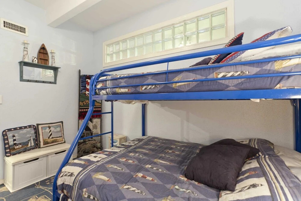 Aquarius Condominium 303