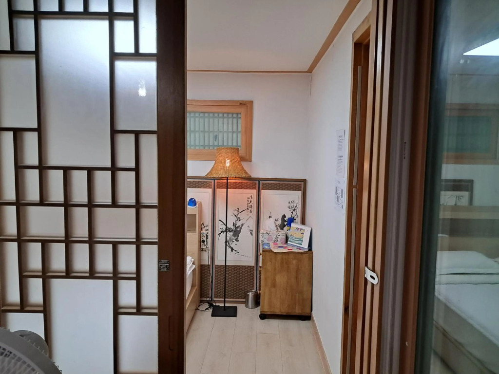 Nuhadang Hanok Guesthouse