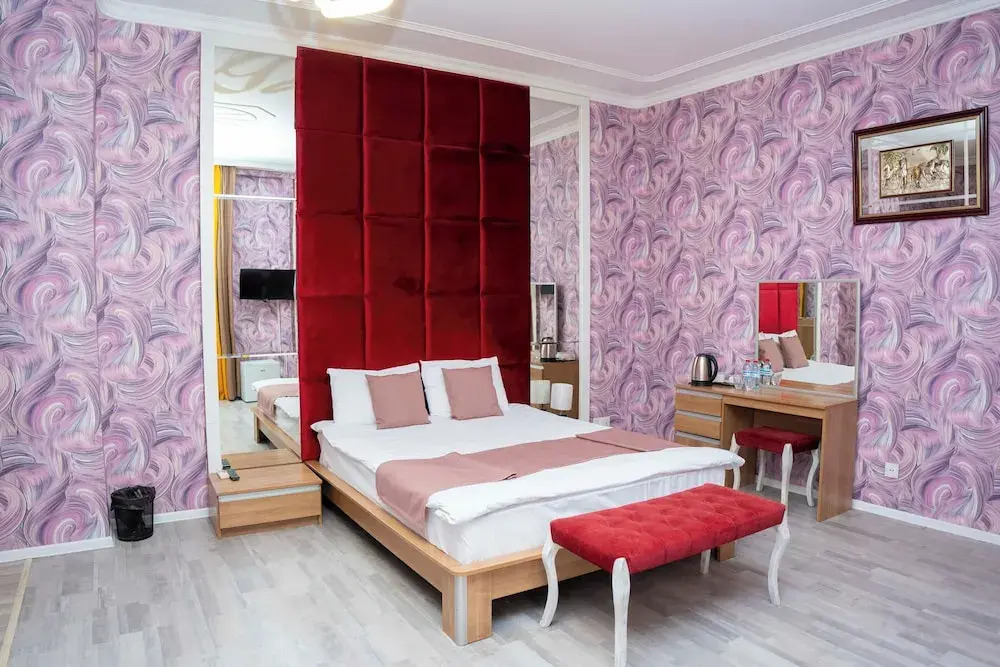 Khatai Royal Hotel