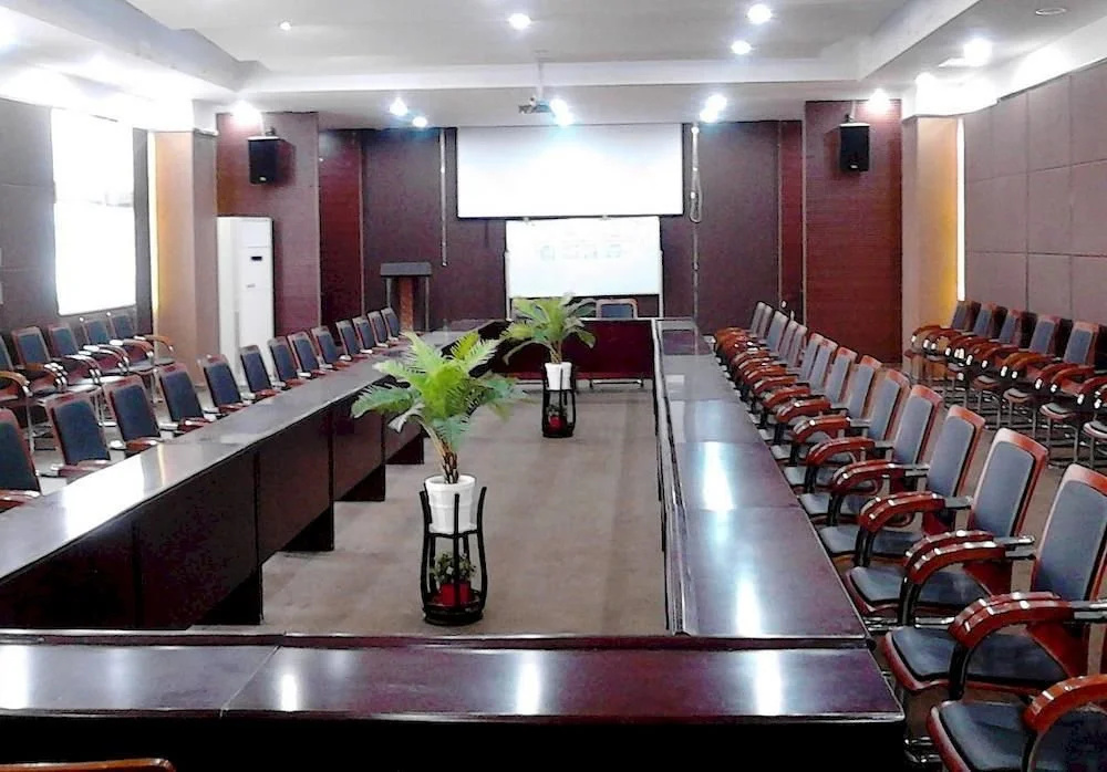 Zhengzhou Oak 5 Seasons Hotel