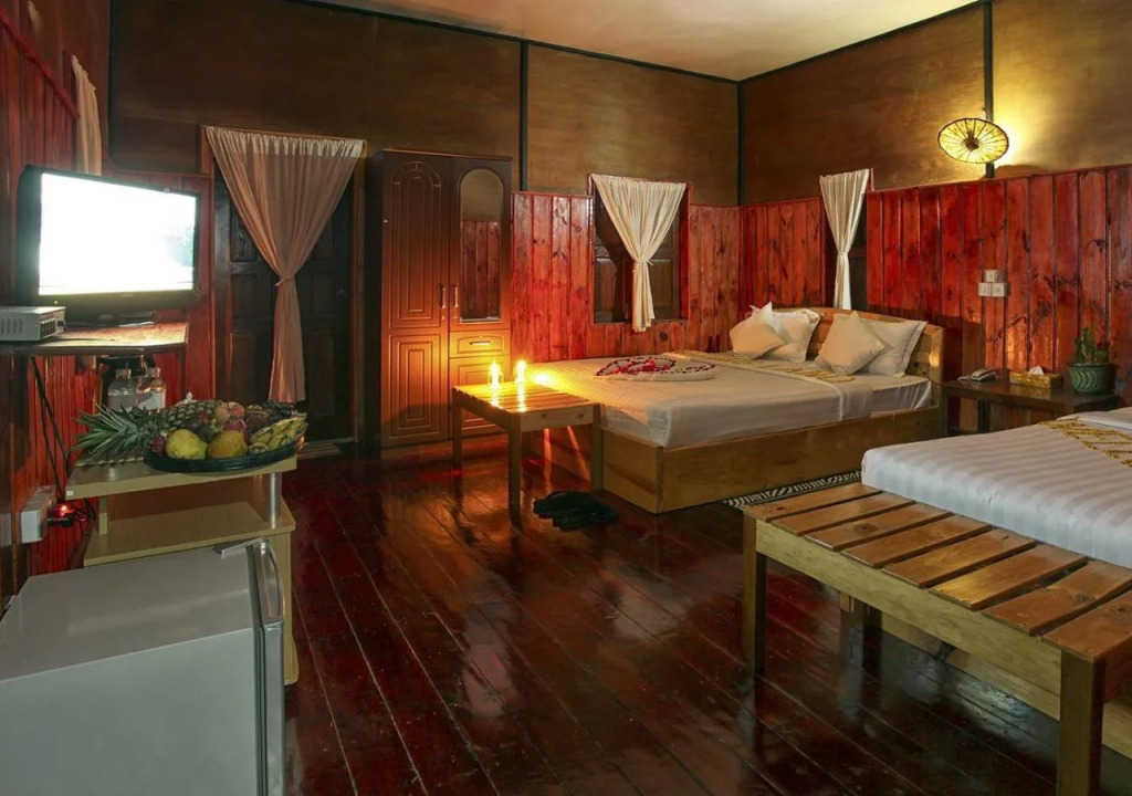 Nature Land Hotel