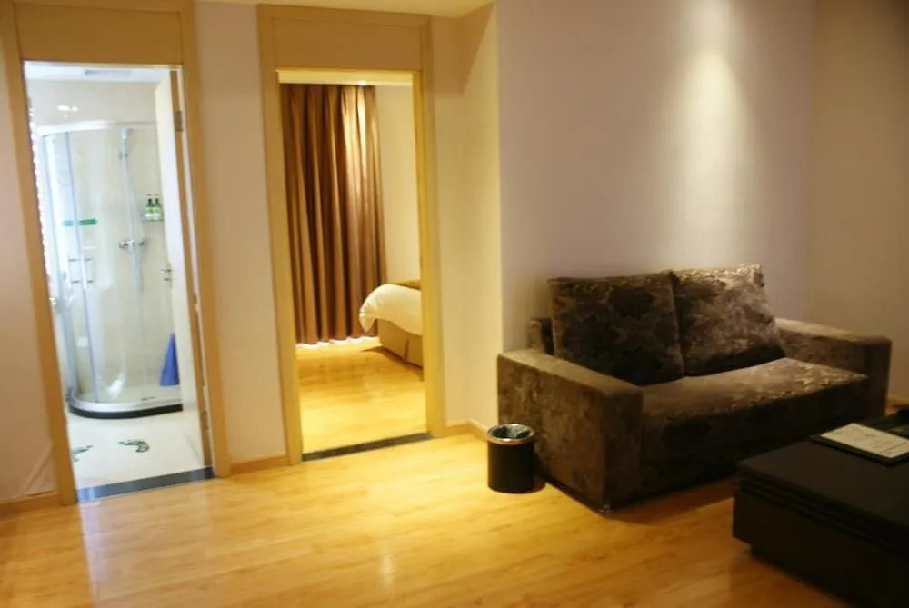 Phoenix Hotel