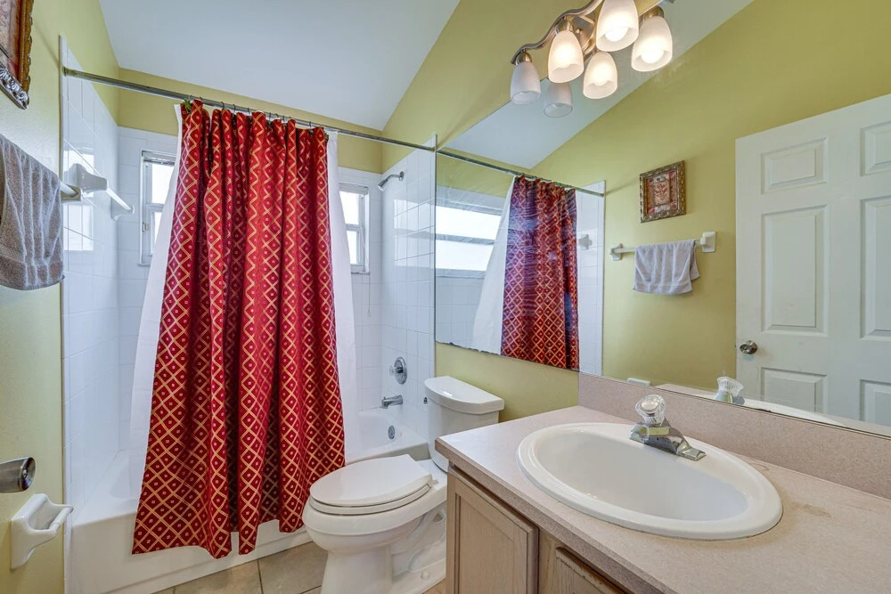4 Mi to Disney: Spacious Retreat w/ Pool + Yard!