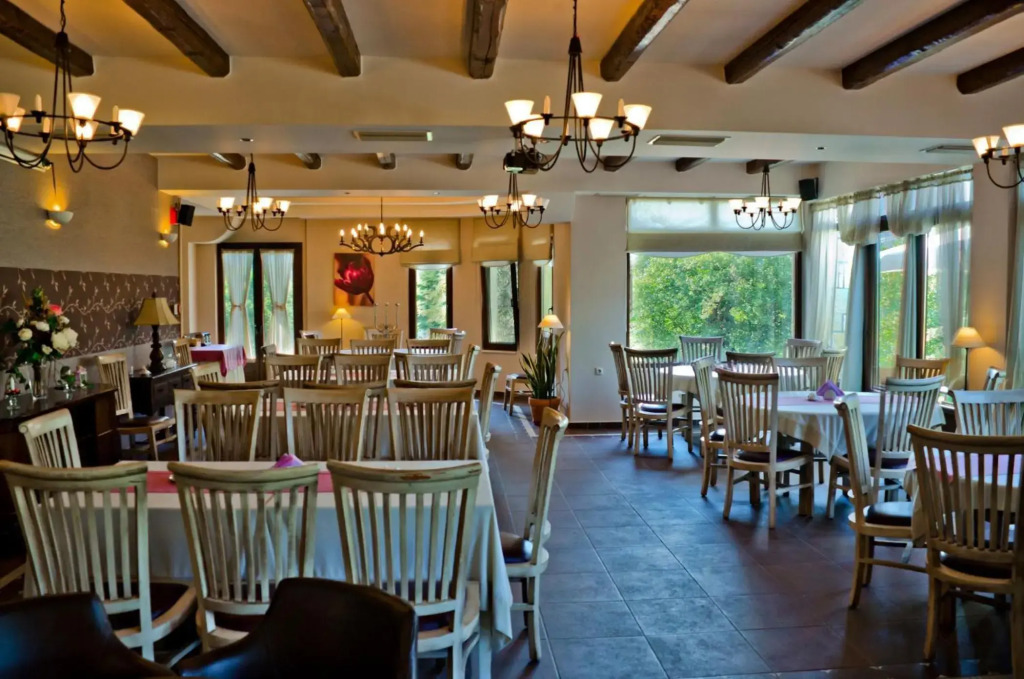 Melegos Inn Hotel