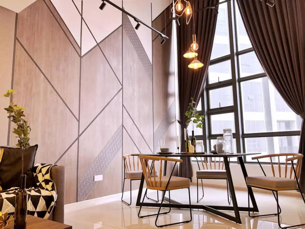 Modern Industrial Duplex Loft- Ekocheras-MRT 3pax