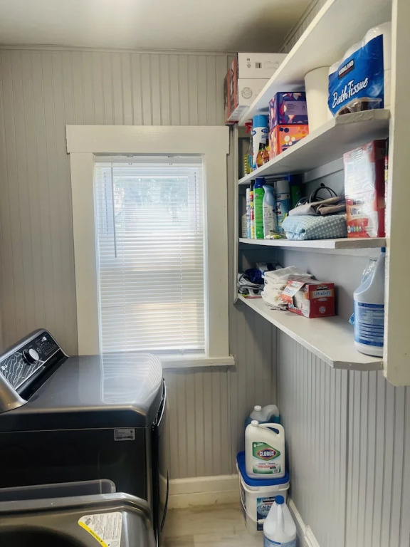 Newly Renovated 2 floor Getaway