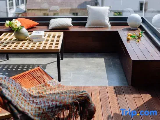 Jinyun Su said B&B (Xiandu Scenic Area Branch)