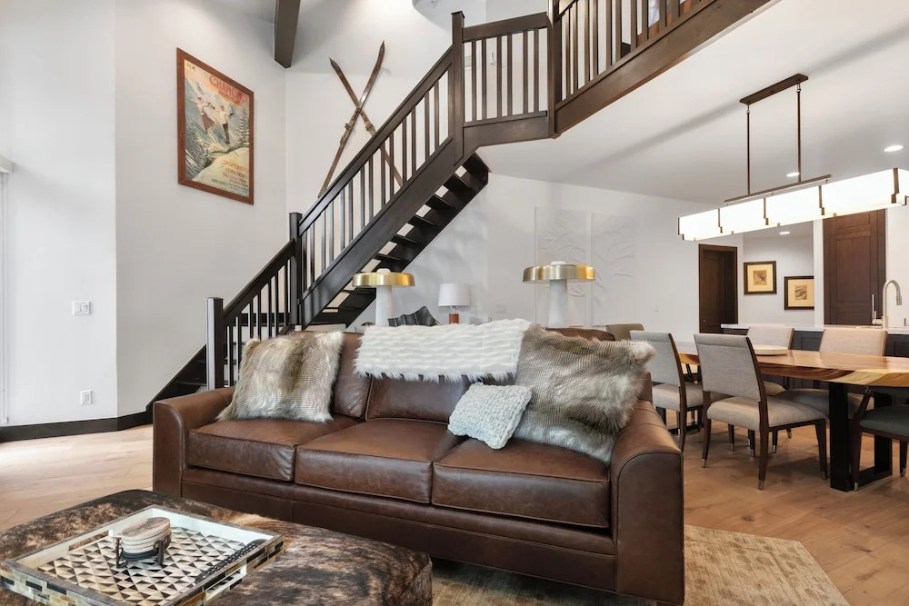 Ski Retreat Hot Tub 2br + Loft 2 Bedroom Condo