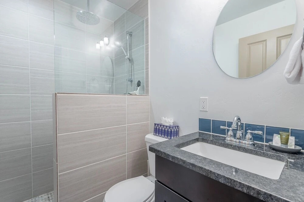 Four Seasons #4 - 2 Br Condo