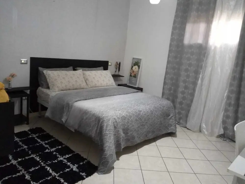Le Chambre Petite B&B by holidayngo