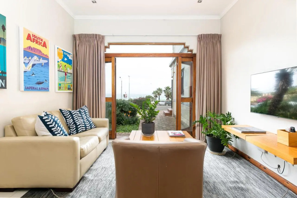 Camps Bay Family Apartments