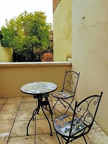 B&B Sweet Mantova H00195