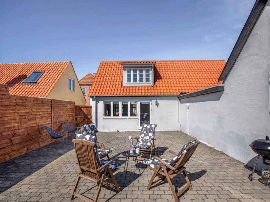 "Kirsa" - 100m from the sea in Bornholm