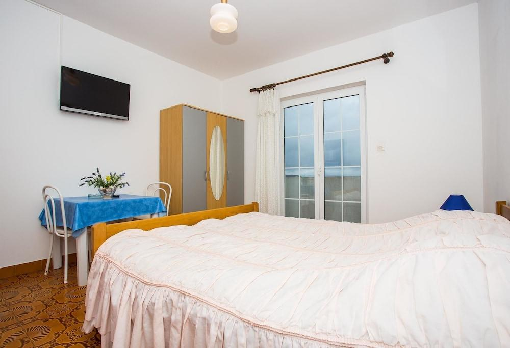 Rooms Marie