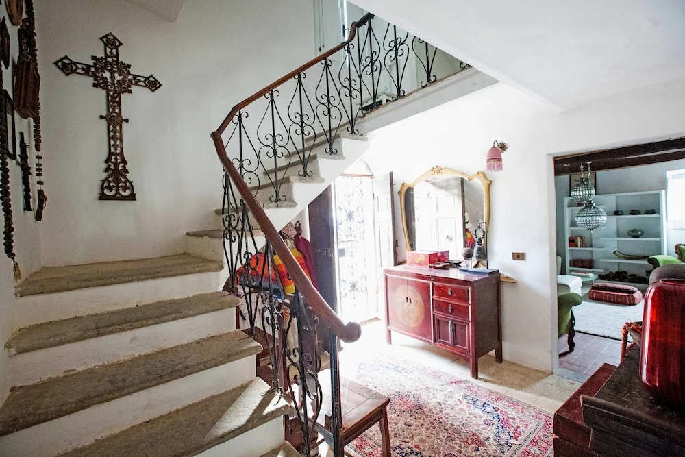 Villa Gioiella Sleeps 13 Near Cortona & Montepulciano