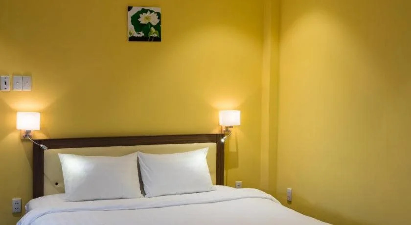 The Red House - Hostel