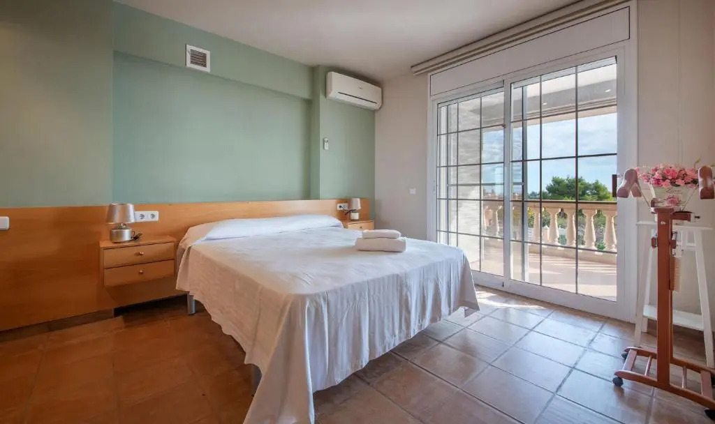 R112 Villa Ripoll