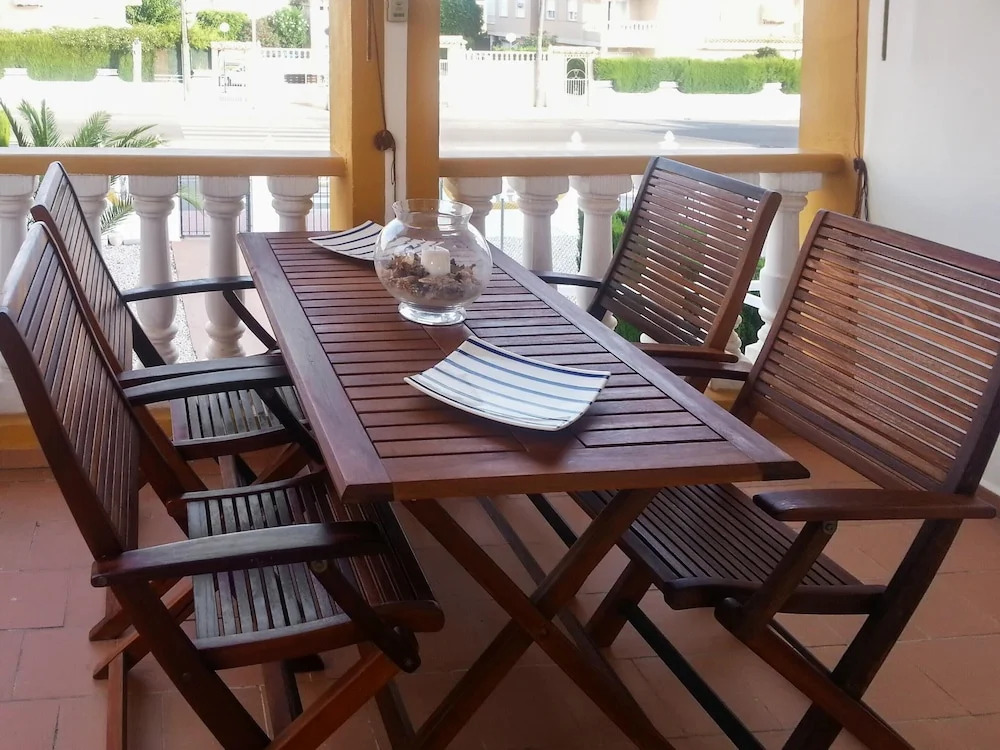 House With 2 Bedrooms in Torrevieja, With Pool Access, Furnished Garde