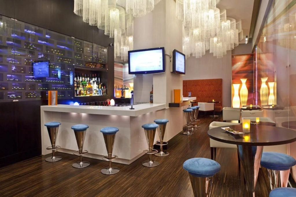 Novotel Suites Mall Avenue Dubai