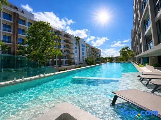 2BR Bangtao Beach Pool and Gym 5 Min to Beach