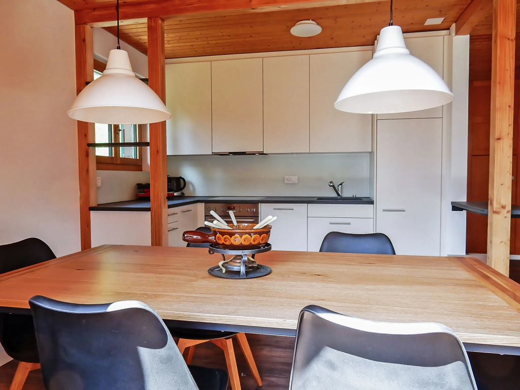 Apartment Chalet Bienli Mitte by Interhome